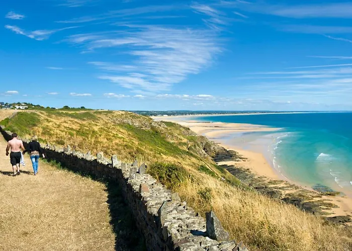 Cosy Flat Carteret - Centre Bourg - 4 Personnes *